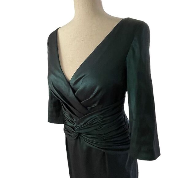Cameron Blake emerald green satin formal gown size 10 - Picture 4 of 15